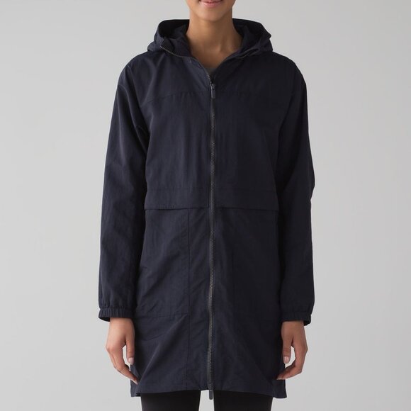 Lululemon Easy As Jacket in Navy - Water Resistant 4 - Picture 1 of 9